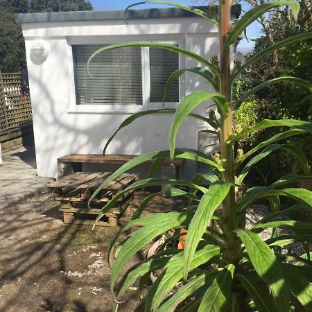 The Boat House Apartment คาร์บิสเบย์ ภายนอก รูปภาพ