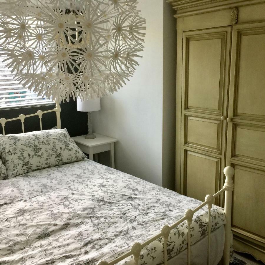 The Boat House Apartment คาร์บิสเบย์ ภายนอก รูปภาพ